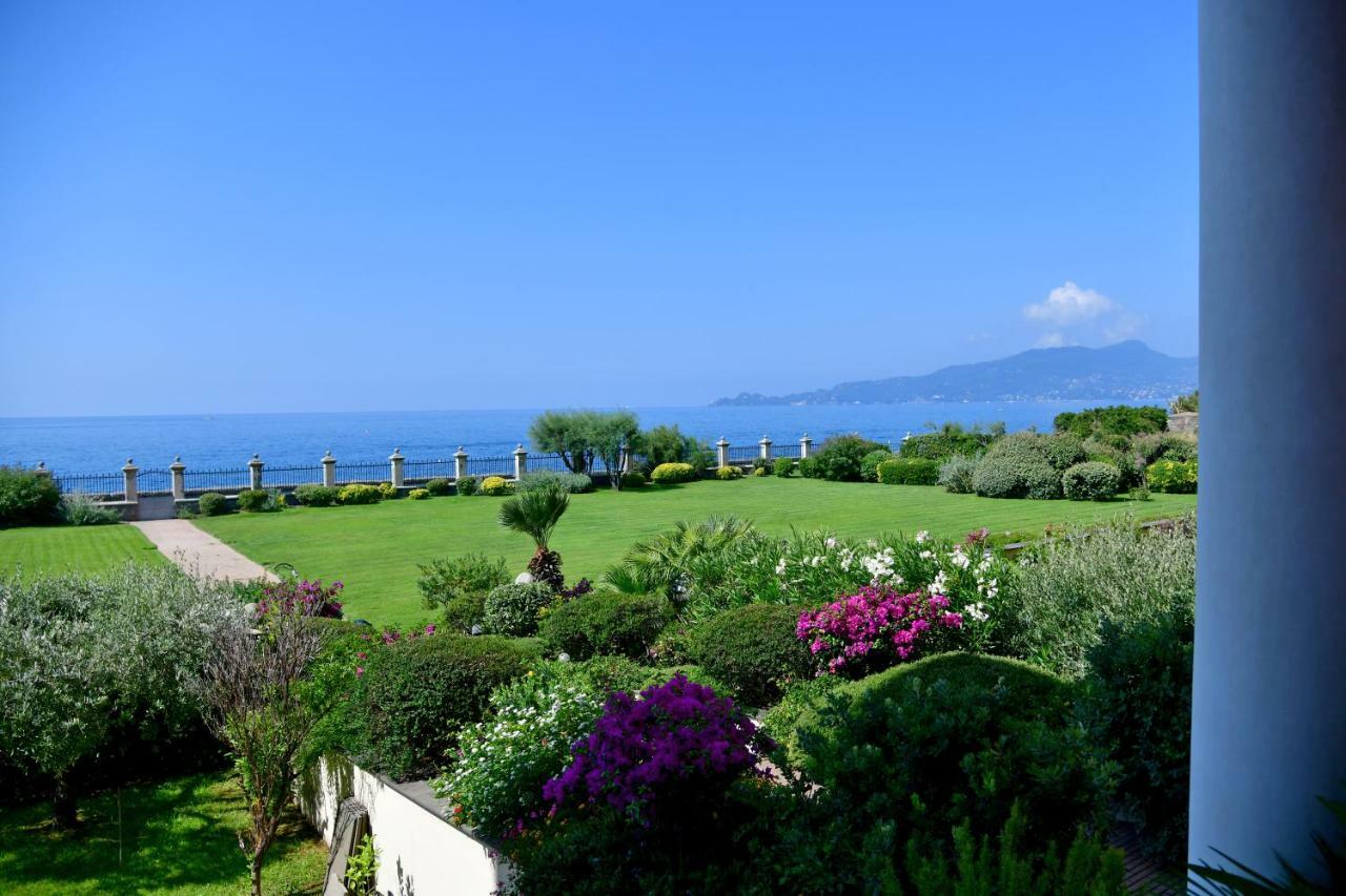 A.A.U.T Appartamento Villa Preli Chiavari Extérieur photo