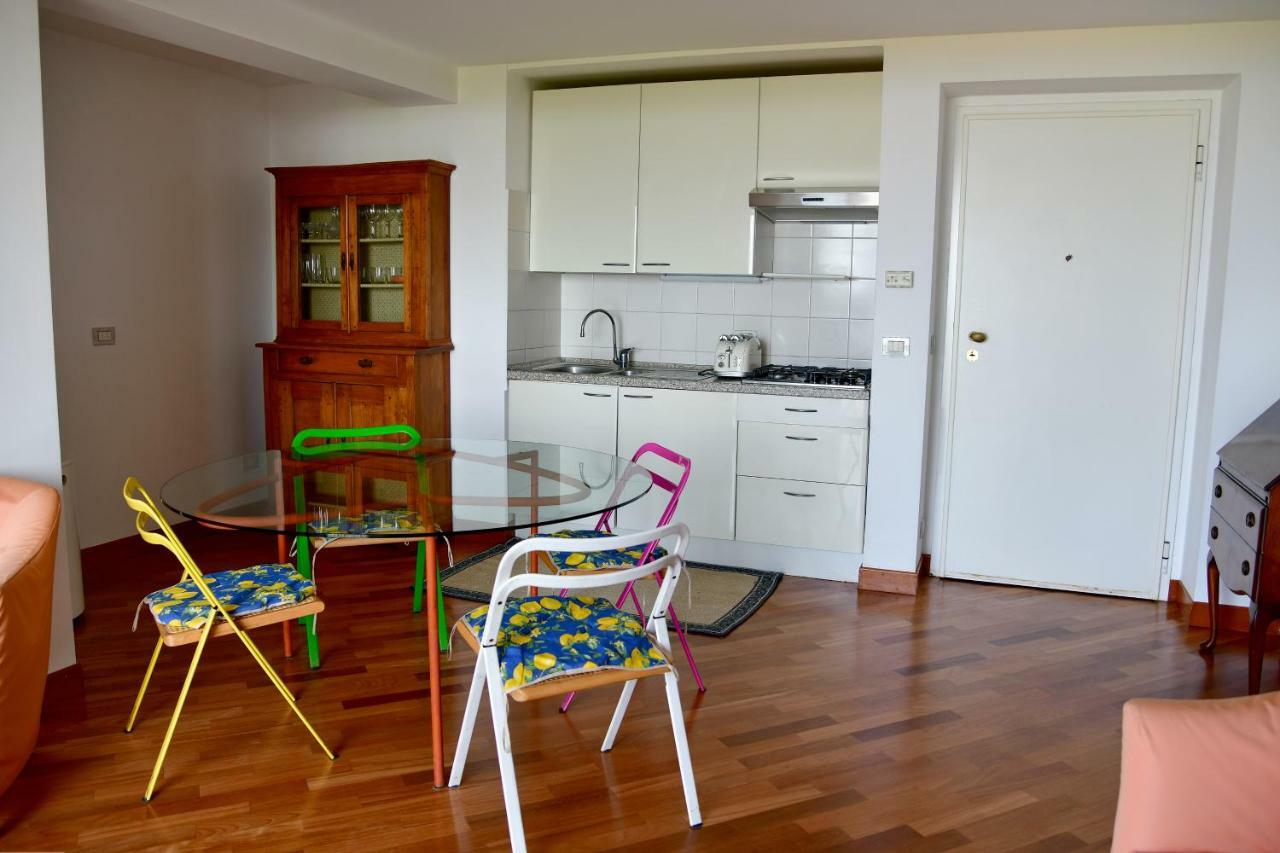 A.A.U.T Appartamento Villa Preli Chiavari Extérieur photo